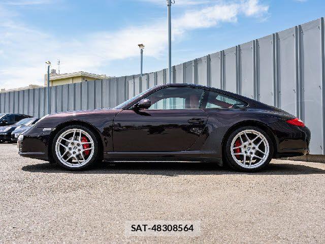 Porsche 911 2011-02 8368104-26