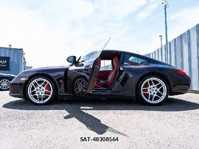 Porsche 911 2011-02 8368104-27