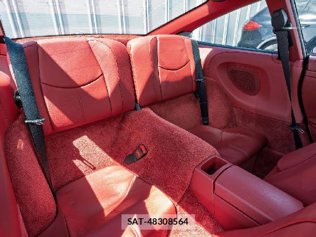 Porsche 911 2011-02 8368104-29