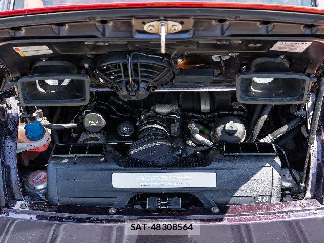 Porsche 911 2011-02 8368104-6