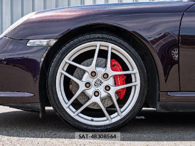 Porsche 911 2011-02 8368104-7