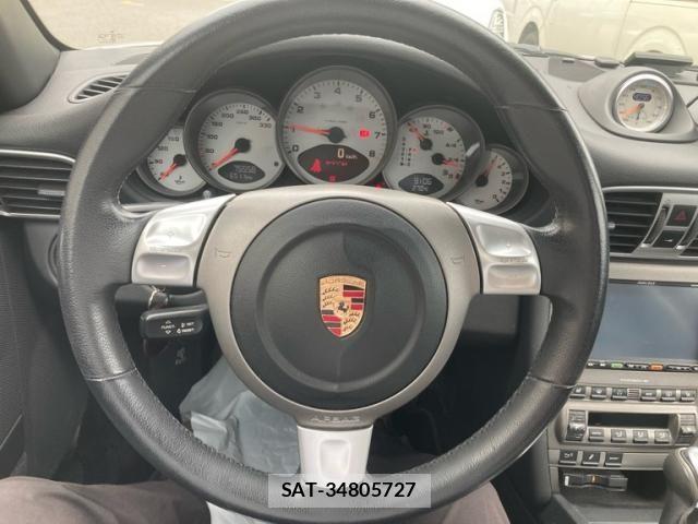 Porsche 911 2005-03 8368103-17