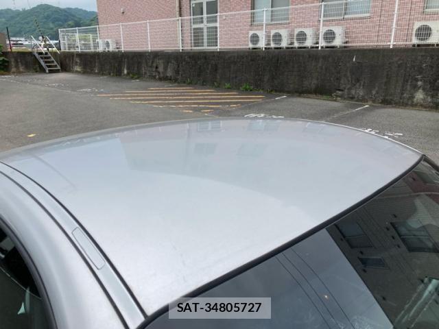 Porsche 911 2005-03 8368103-4