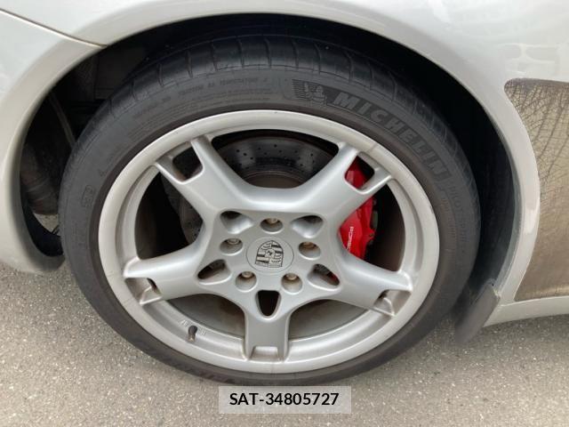 Porsche 911 2005-03 8368103-5