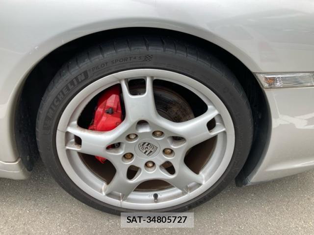 Porsche 911 2005-03 8368103-6