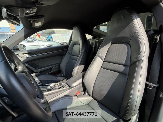 Porsche 911 2021-12 8372048-10