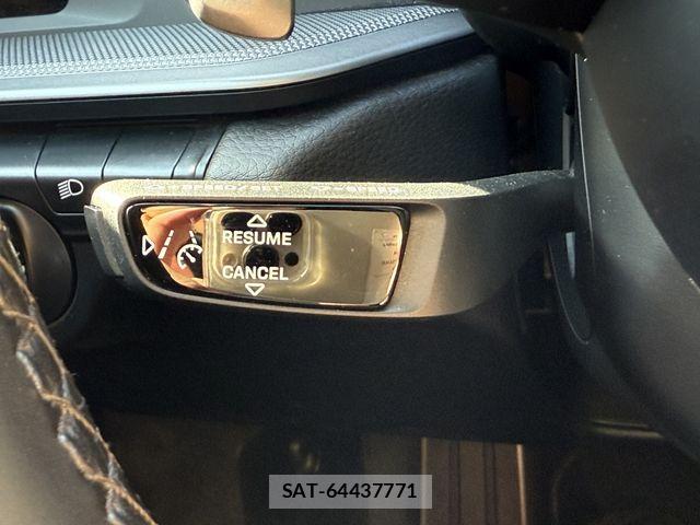 Porsche 911 2021-12 8372048-21