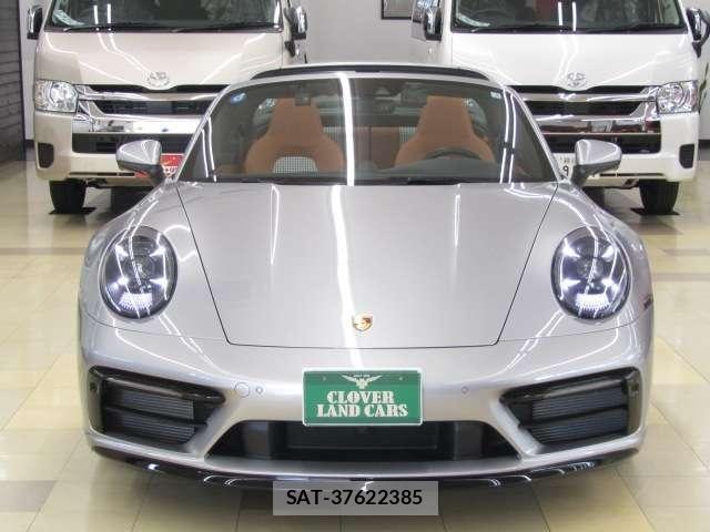 Porsche 911 2025-01 8414372-16