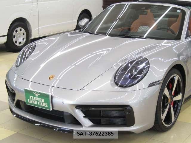 Porsche 911 2025-01 8414372-17