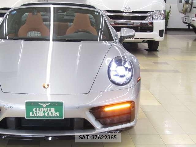Porsche 911 2025-01 8414372-19