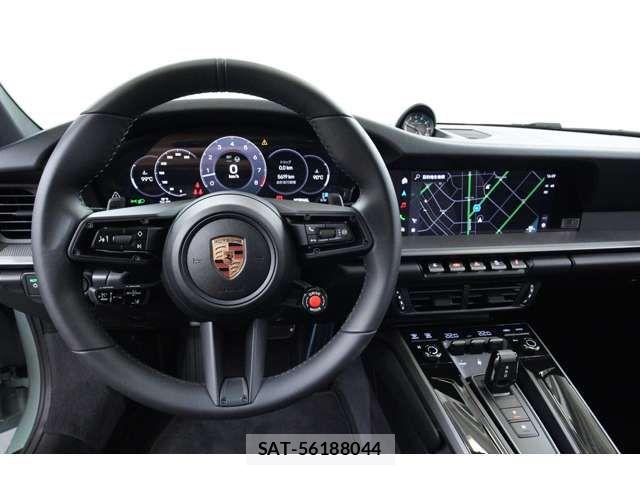 Porsche 911 2025-09 8414373-10