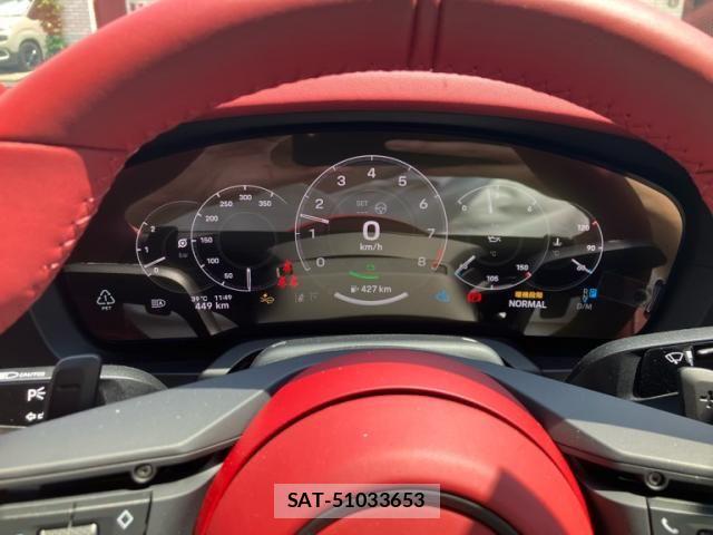 Porsche 911 2026-02 8485918-17