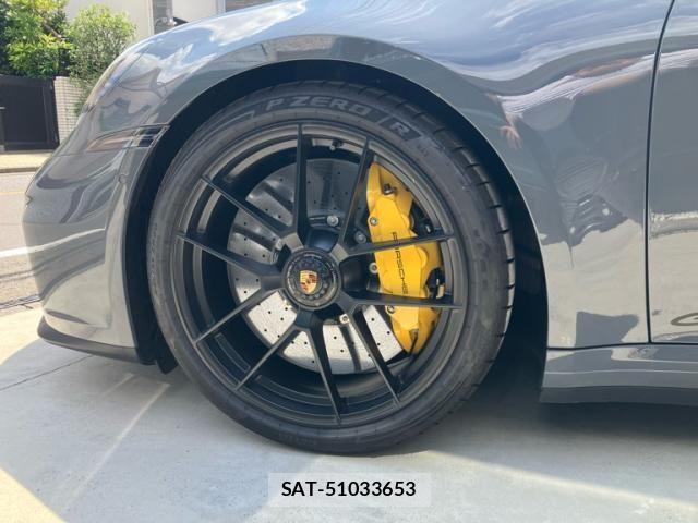 Porsche 911 2026-02 8485918-7