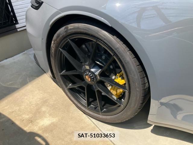 Porsche 911 2026-02 8485918-8