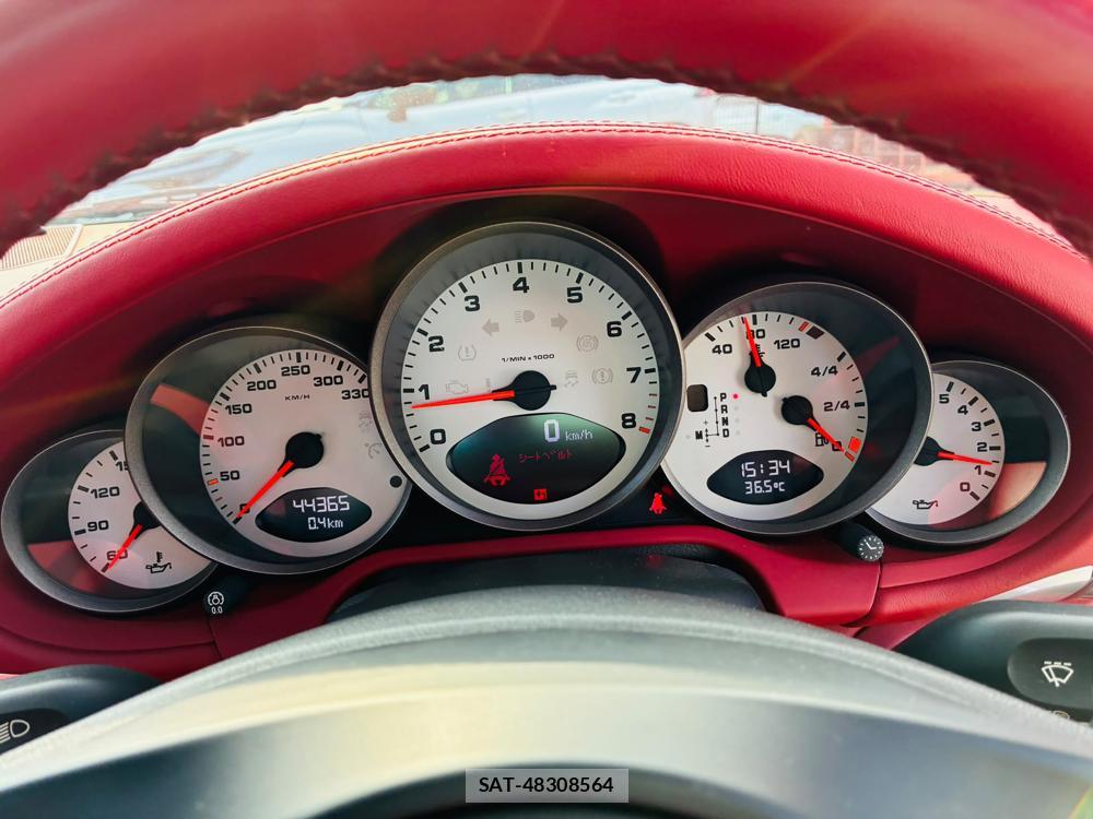 Porsche 911 2011-02 8368104-12