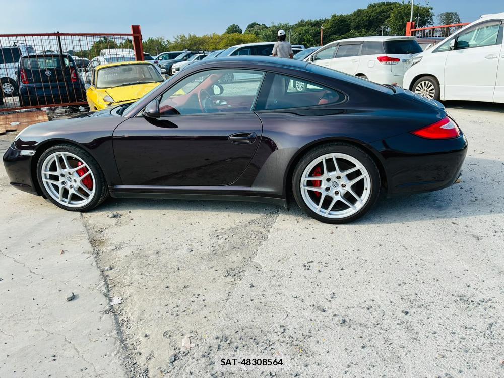 Porsche 911 2011-02 8368104-1