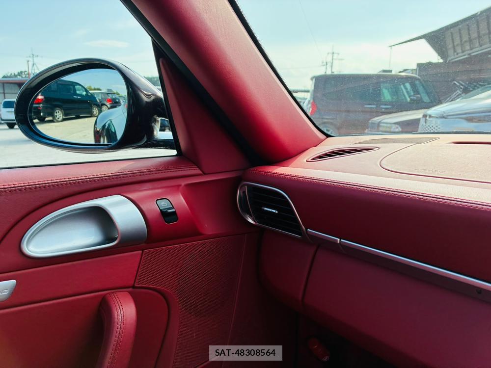 Porsche 911 2011-02 8368104-18