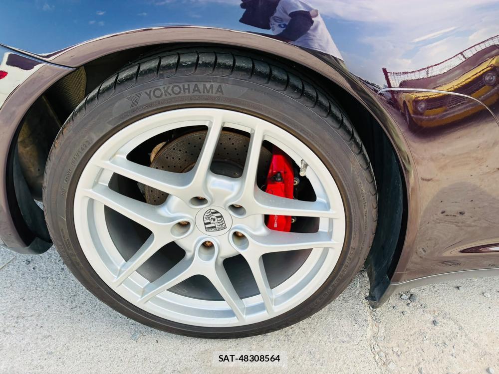 Porsche 911 2011-02 8368104-24