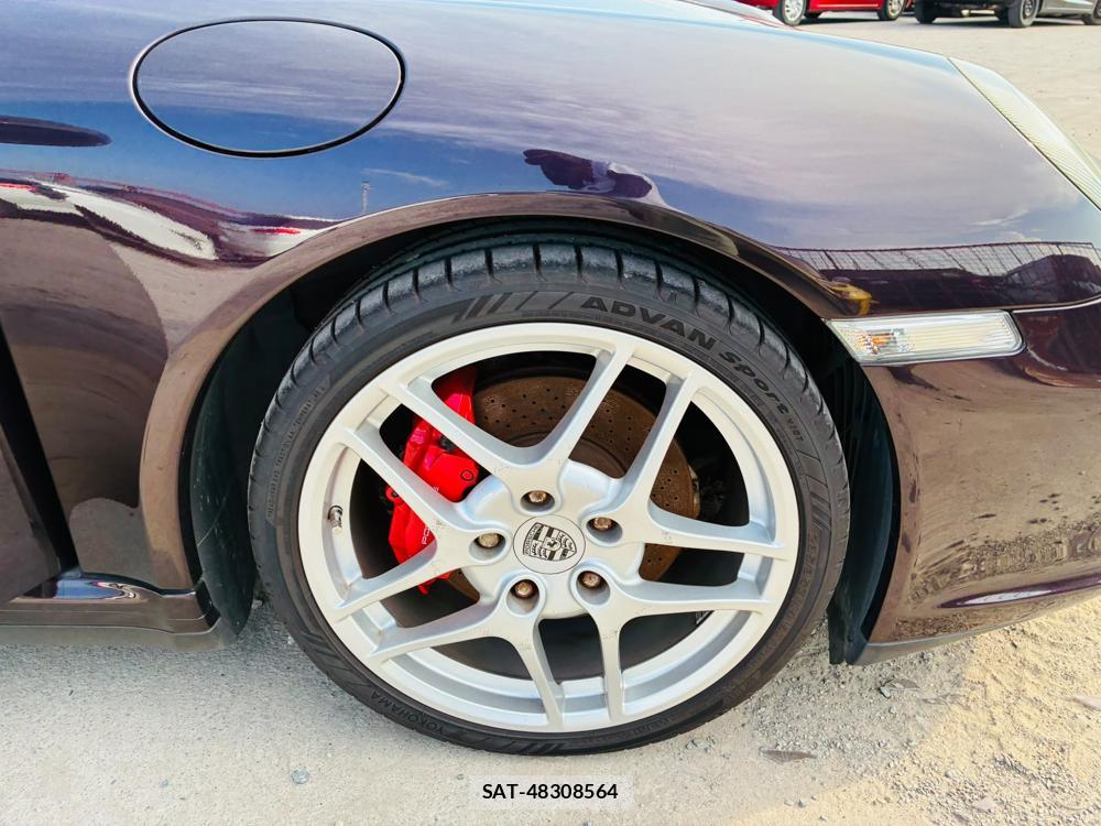 Porsche 911 2011-02 8368104-25
