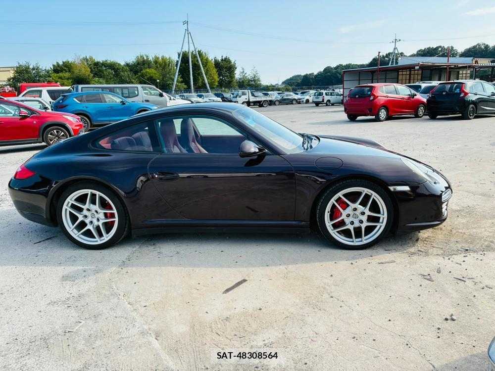 Porsche 911 2011-02 8368104-5