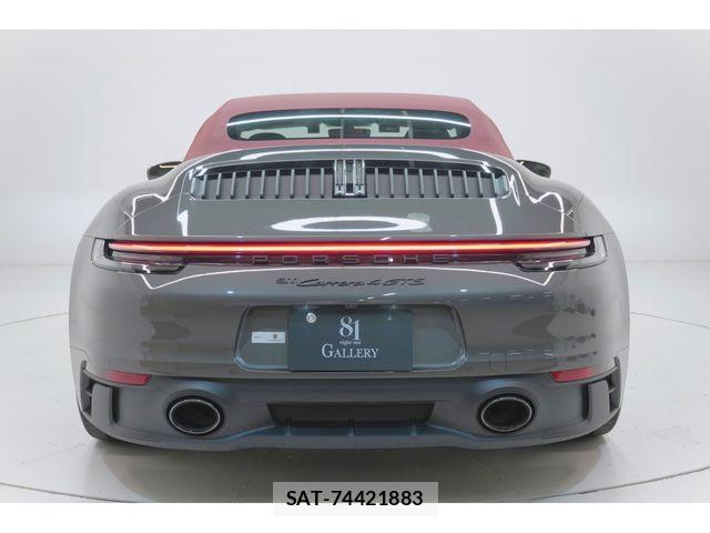 Porsche 911 2024-02 8526573-13