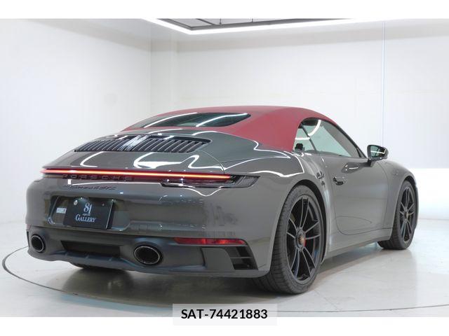 Porsche 911 2024-02 8526573-14