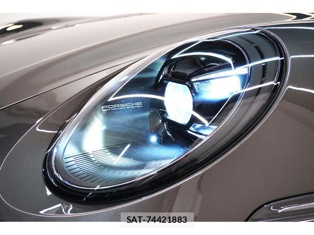 Porsche 911 2024-02 8526573-20