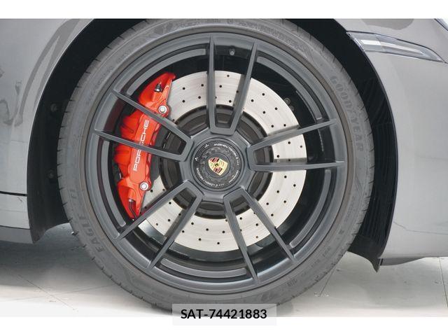 Porsche 911 2024-02 8526573-29