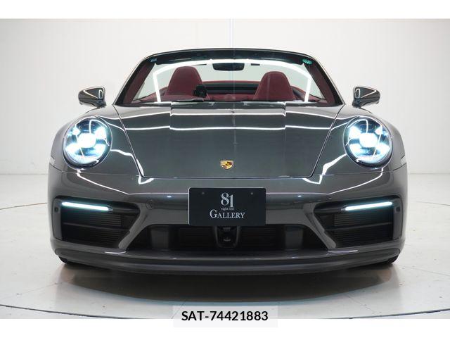 Porsche 911 2024-02 8526573-5
