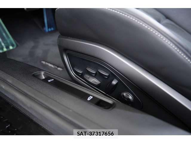 Porsche 911 2023-09 8563174-15