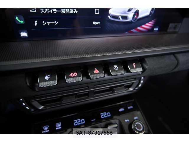 Porsche 911 2023-09 8563174-6