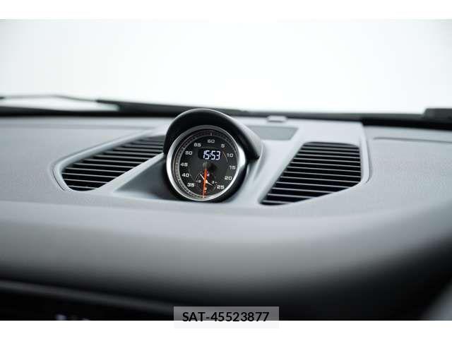 Porsche 911 2019-06 8563172-13