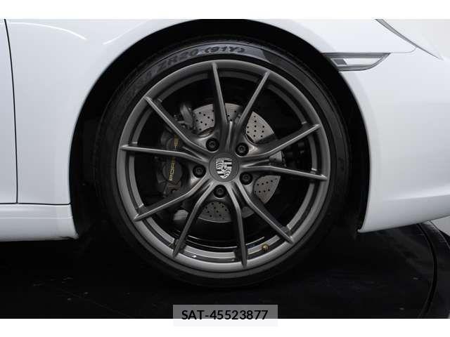 Porsche 911 2019-06 8563172-4