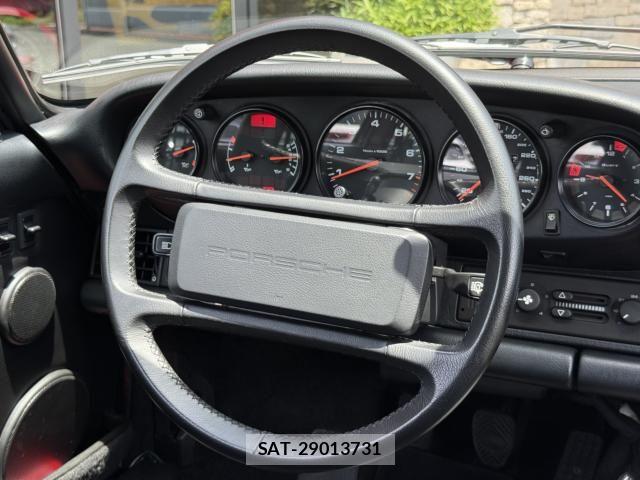 Porsche 911 1990-06 8628366-9