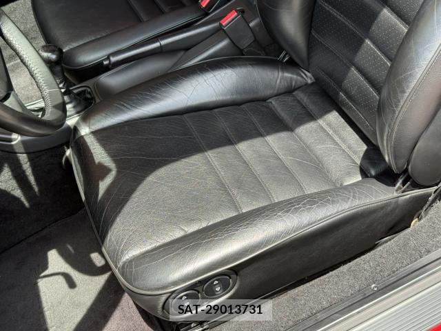 Porsche 911 1990-06 8628366-18