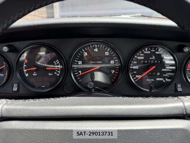 Porsche 911 1990-06 8628366-4