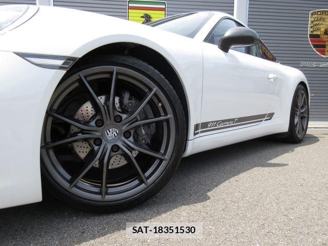 Porsche 911 2018-10 8628369-9