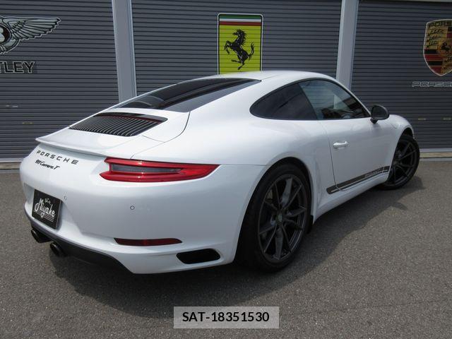 Porsche 911 2018-10 8628369-13