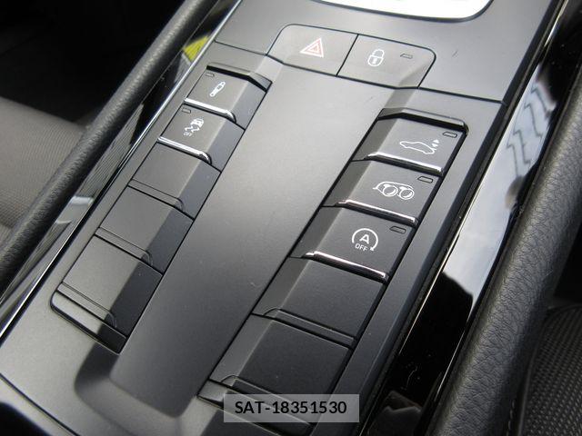 Porsche 911 2018-10 8628369-18