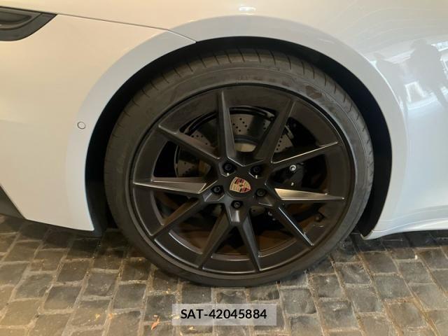 Porsche 911 2025-02 8660964-5