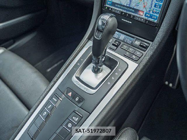 Porsche 911 2013-04 8660969-11