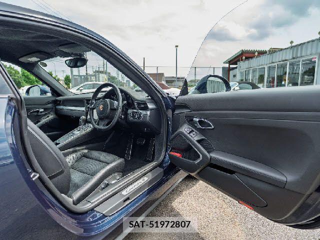 Porsche 911 2013-04 8660969-21