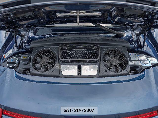 Porsche 911 2013-04 8660969-6