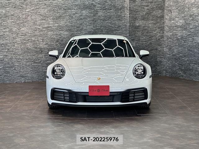 Porsche 911 2024-07 8660966-21