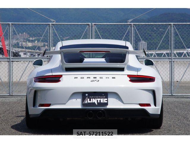 Porsche 911 2018-12 8686282-5