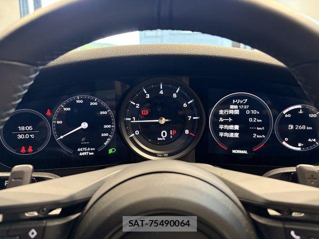 Porsche 911 2024-02 8745201-12