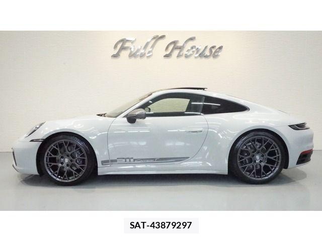 Porsche 911 2023-09 8745203-0