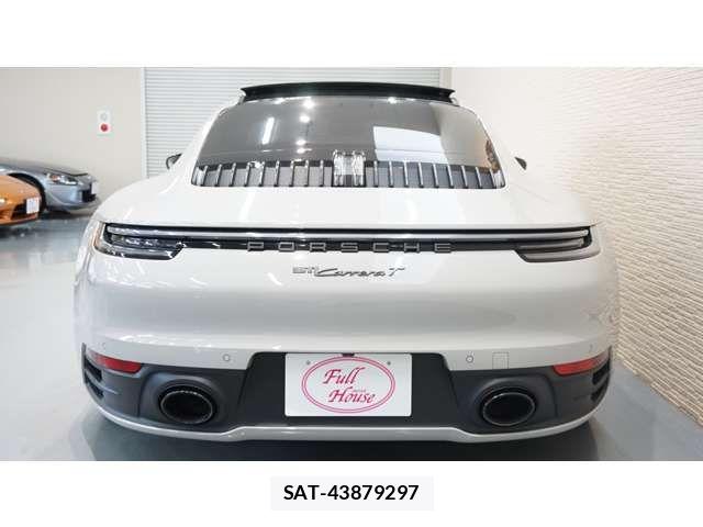 Porsche 911 2023-09 8745203-10