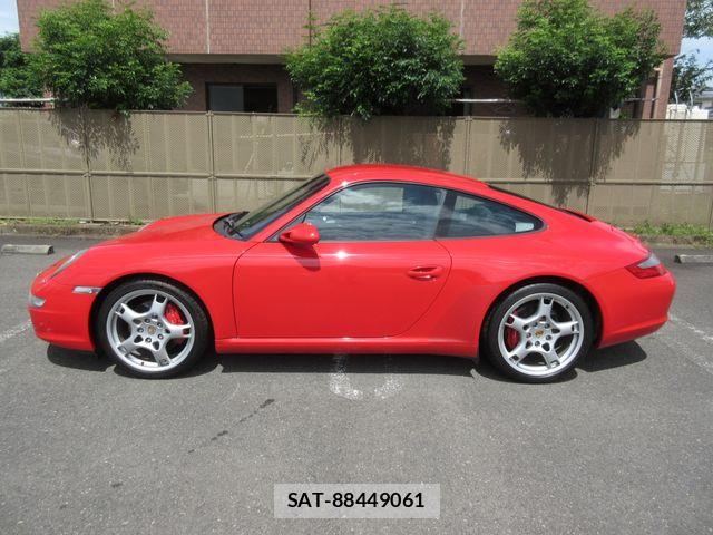 Porsche 911 2005-01 8745205-10
