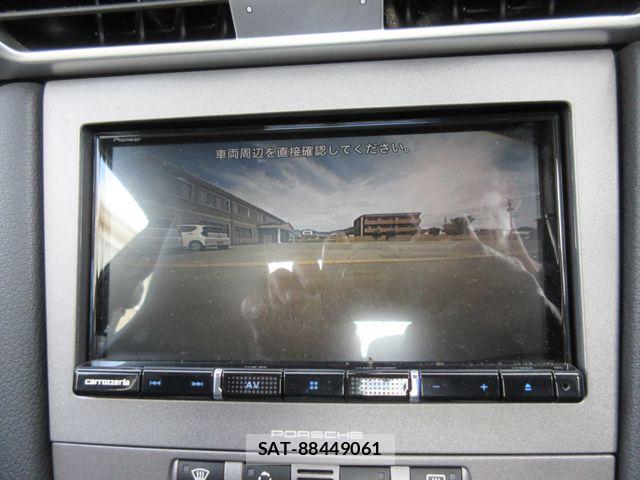 Porsche 911 2005-01 8745205-29